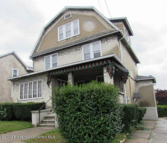 Property Photo:  708 Moosic Street  PA 18505 