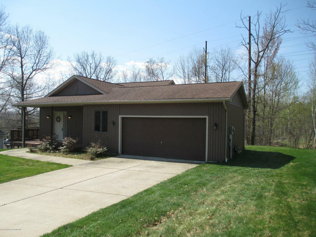 Property Photo:  333 White Birch Drive  PA 18504 