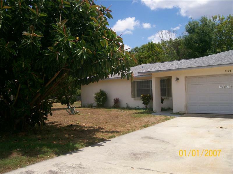 Property Photo:  4508 1st Avenue Drive NW  FL 34209 