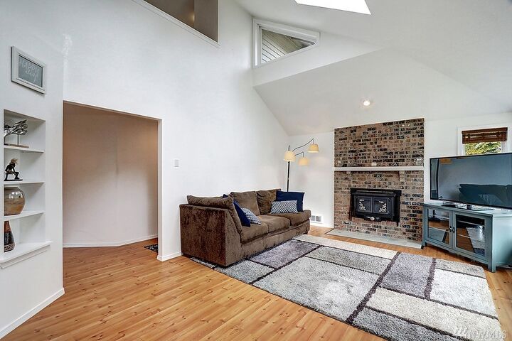 Property Photo: 5421 170th Place SW WA 98037