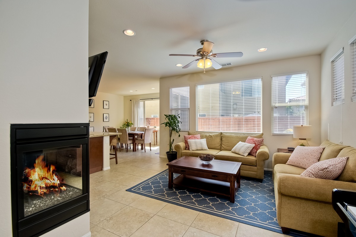 Property Photo: 2212 Laramie Way CA 92078