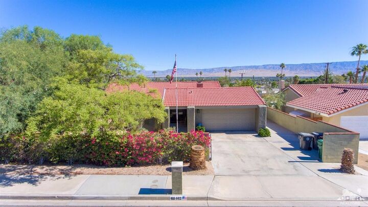 68462 Indigo Lane  Cathedral City CA 92234 photo