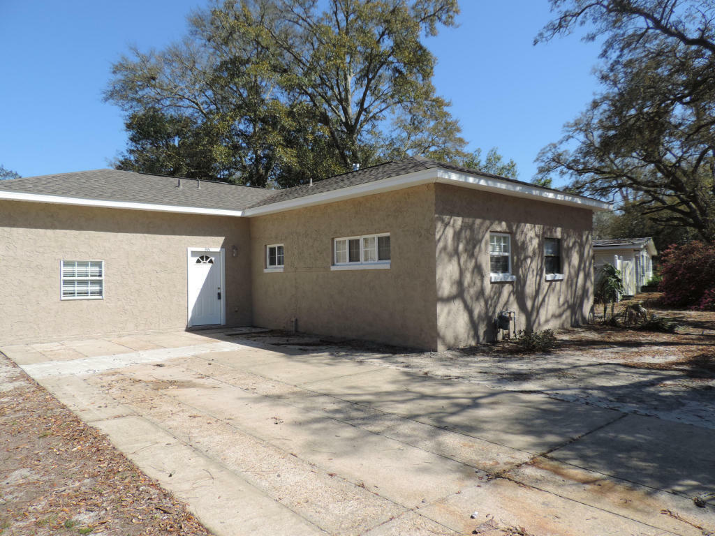 Property Photo:  55 Oregon Drive  FL 32548 