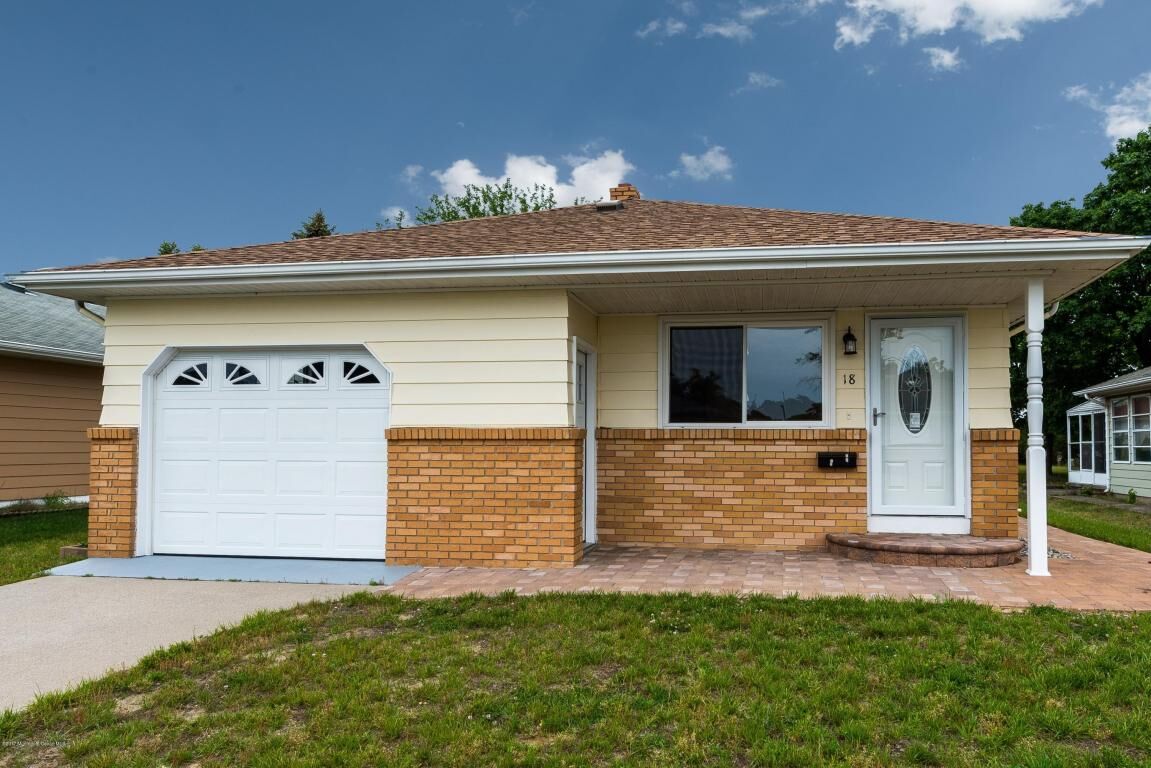 Property Photo:  18 Anguilla Lane  NJ 08757 