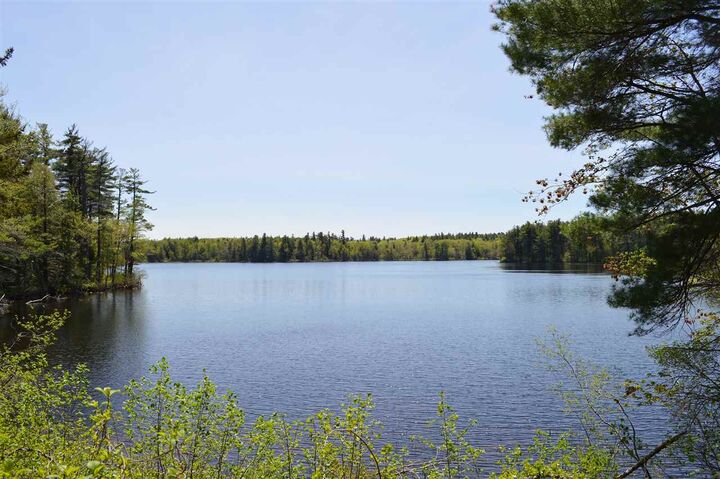 Property Photo: 407 Mountain Road NH 03452