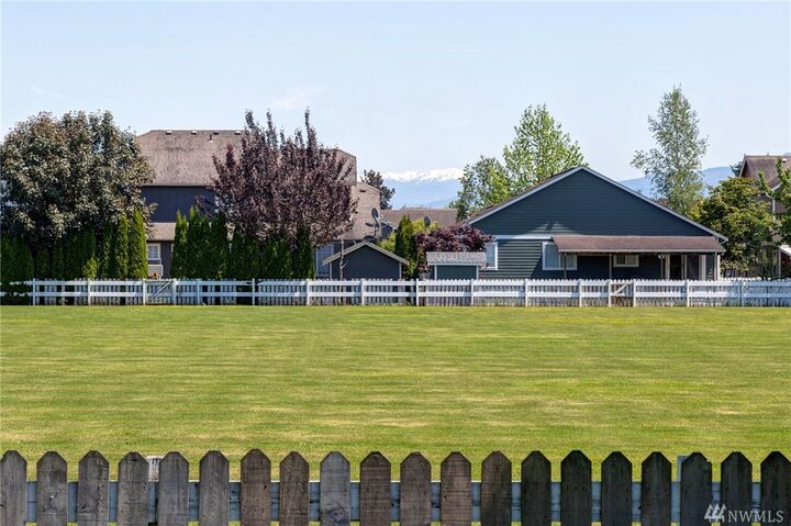 Property Photo:  2118 Cherry St  WA 98264 