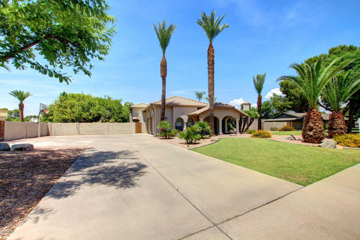 Property Photo:  2222 E Huber Street  AZ 85213 