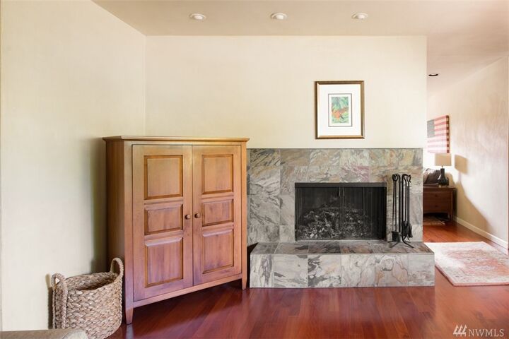 Property Photo:  1835 NW 202nd Street  WA 98177