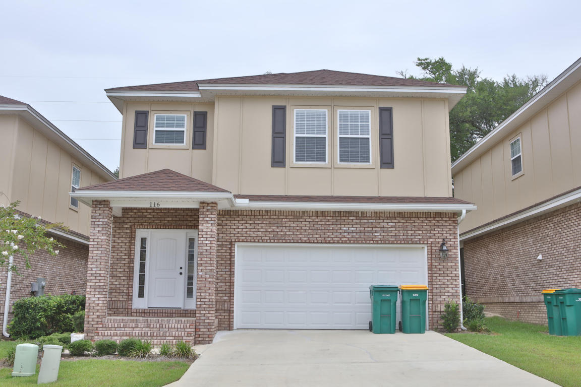Property Photo: 116 Big Oaks Lane FL 32578