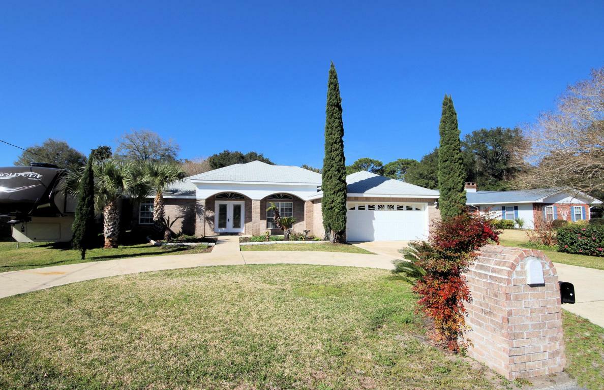 Property Photo:  21 Maple Avenue  FL 32579 