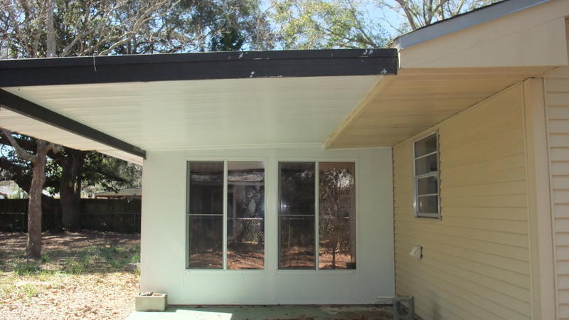 Property Photo:  324 Oakland Circle  FL 32548 