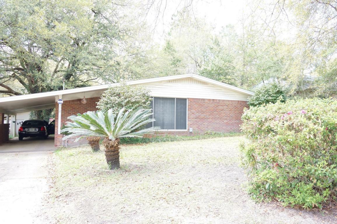 Property Photo:  306 Brackin Street  FL 32539 