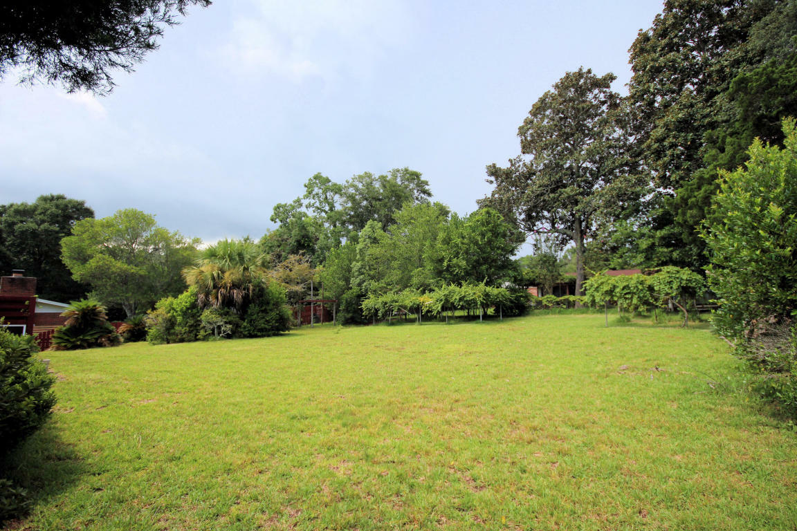 Property Photo: 31 Maple Avenue FL 32579