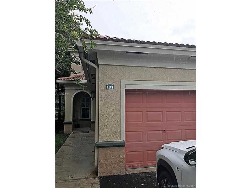 Property Photo: 2508 Centergate Dr 101 FL 33025