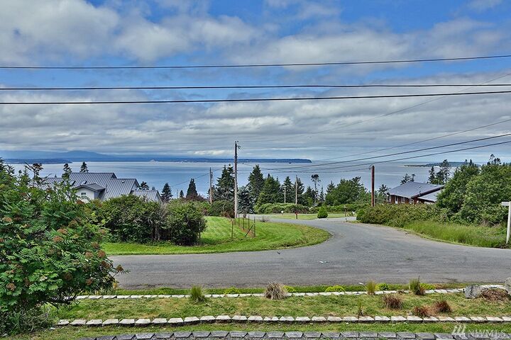 Property Photo:  1787  Ridgecrest Avenue  WA 98239 