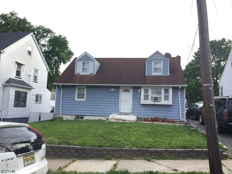 Property Photo:  259 Burlington Ave 1  NJ 07502 