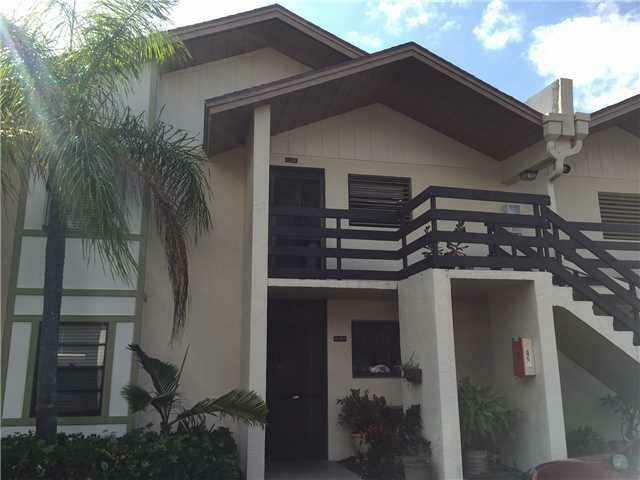 Property Photo:  1831 SW Palm City Road C202  FL 34994 