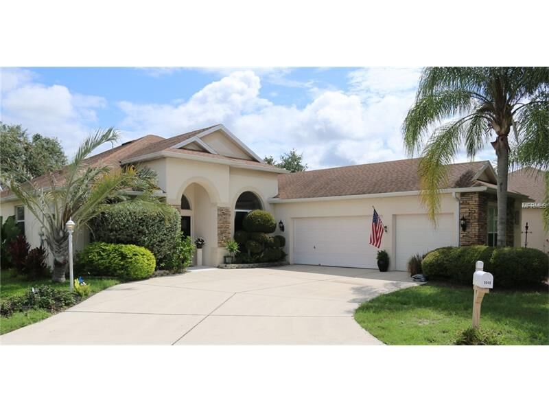 Property Photo:  1048 Meadow Breeze Lane  FL 34240