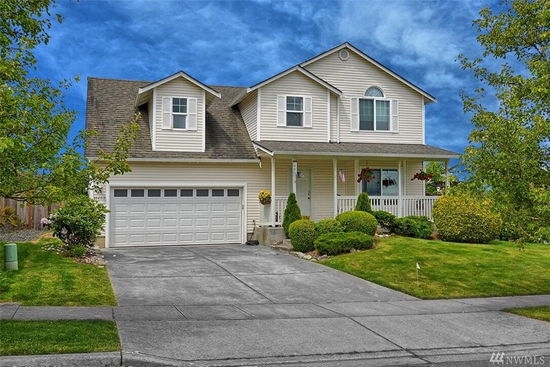 Property Photo:  11602 51st Dr SE  WA 98208 