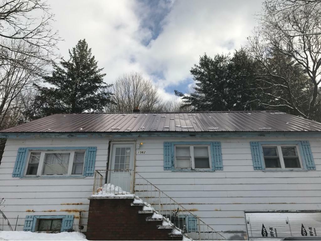 Property Photo:  1562 Nanticoke Drive  NY 13760 