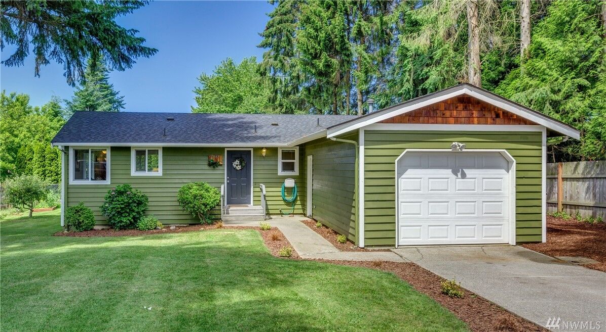 Property Photo:  2184 Maureen Dr  WA 98248 