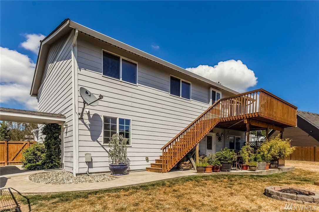 Property Photo:  7804 260th St NW  WA 98292 