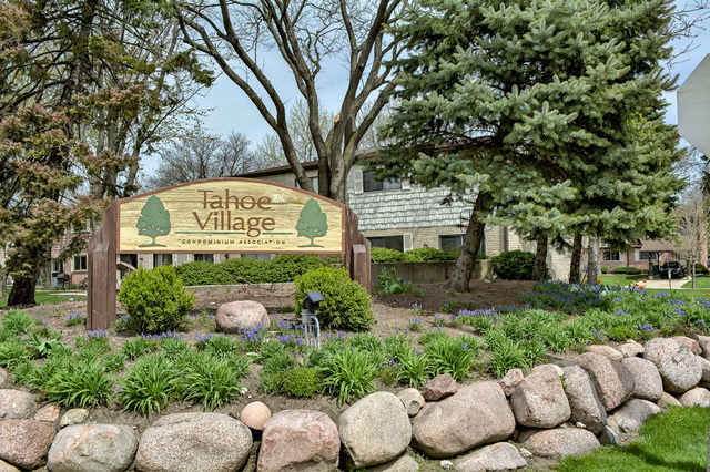 Property Photo: 1778 Tahoe Circle Drive IL 60090