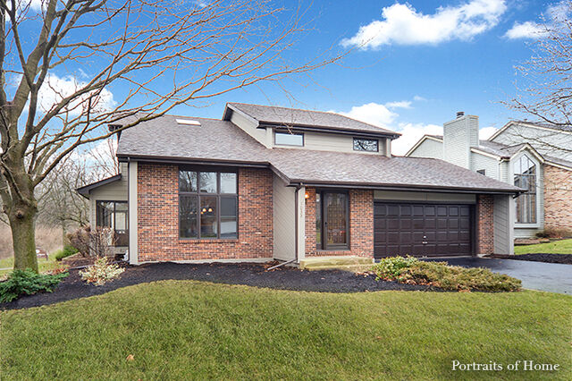 1033 Buckingham Drive  Naperville IL 60563 photo