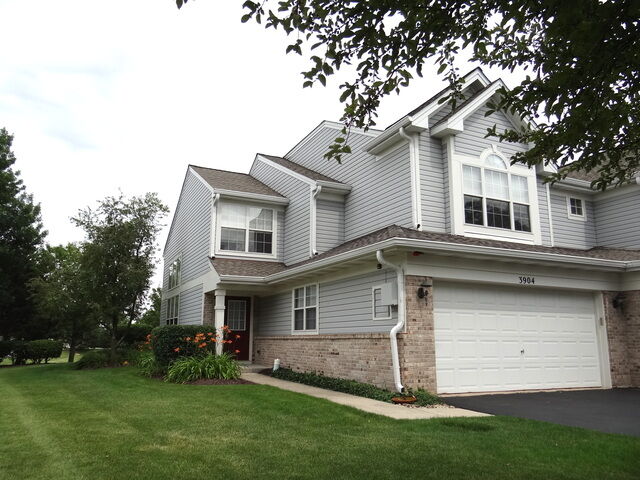 Property Photo:  3904 Garnette Court  IL 60564 
