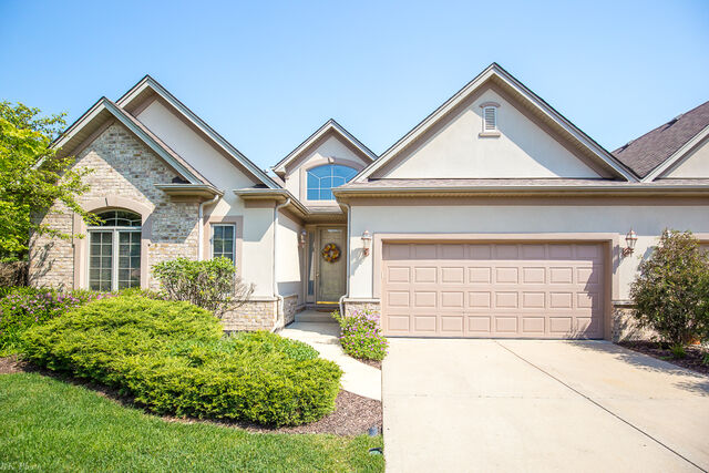 Property Photo:  17 Laughry Lane  IL 60464 