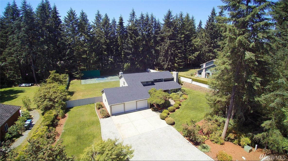 Property Photo:  6506 52nd Ave NW  WA 98335 