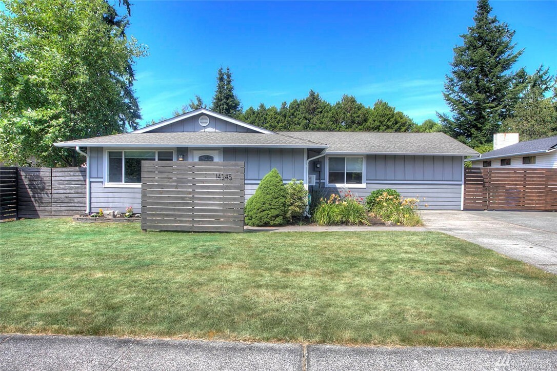 Property Photo:  14245 82nd Ave NE  WA 98034 