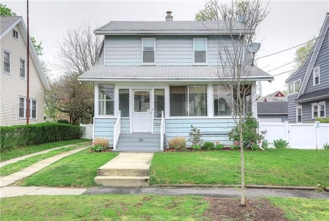 Property Photo:  26 Essex Street  CT 06825 