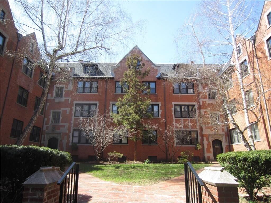 Property Photo:  106 Livingston Street B7  CT 06511 