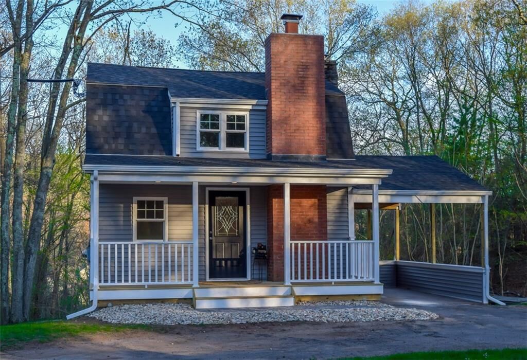 Property Photo: 195 Weir Street CT 06033