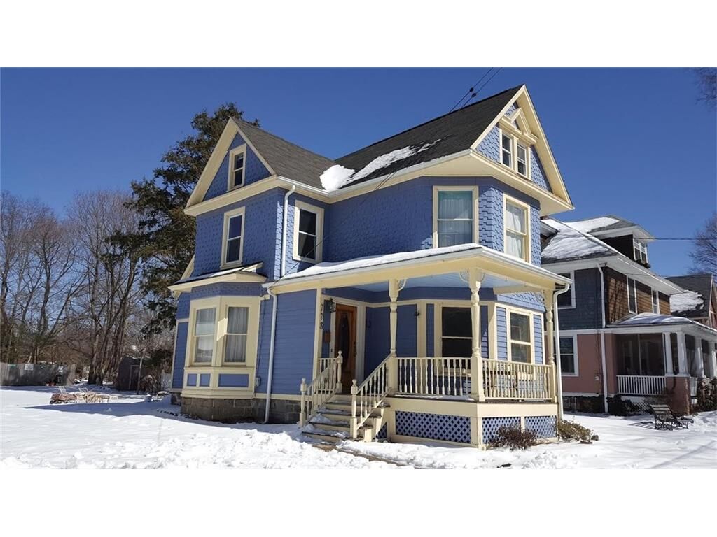 Property Photo:  778 Judson Place  CT 06615 