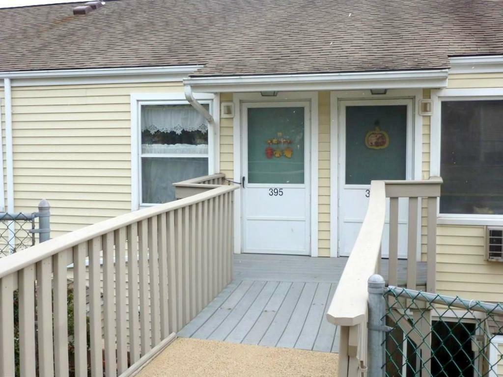 Property Photo:  395 East Mitchell Avenue 395  CT 06410 