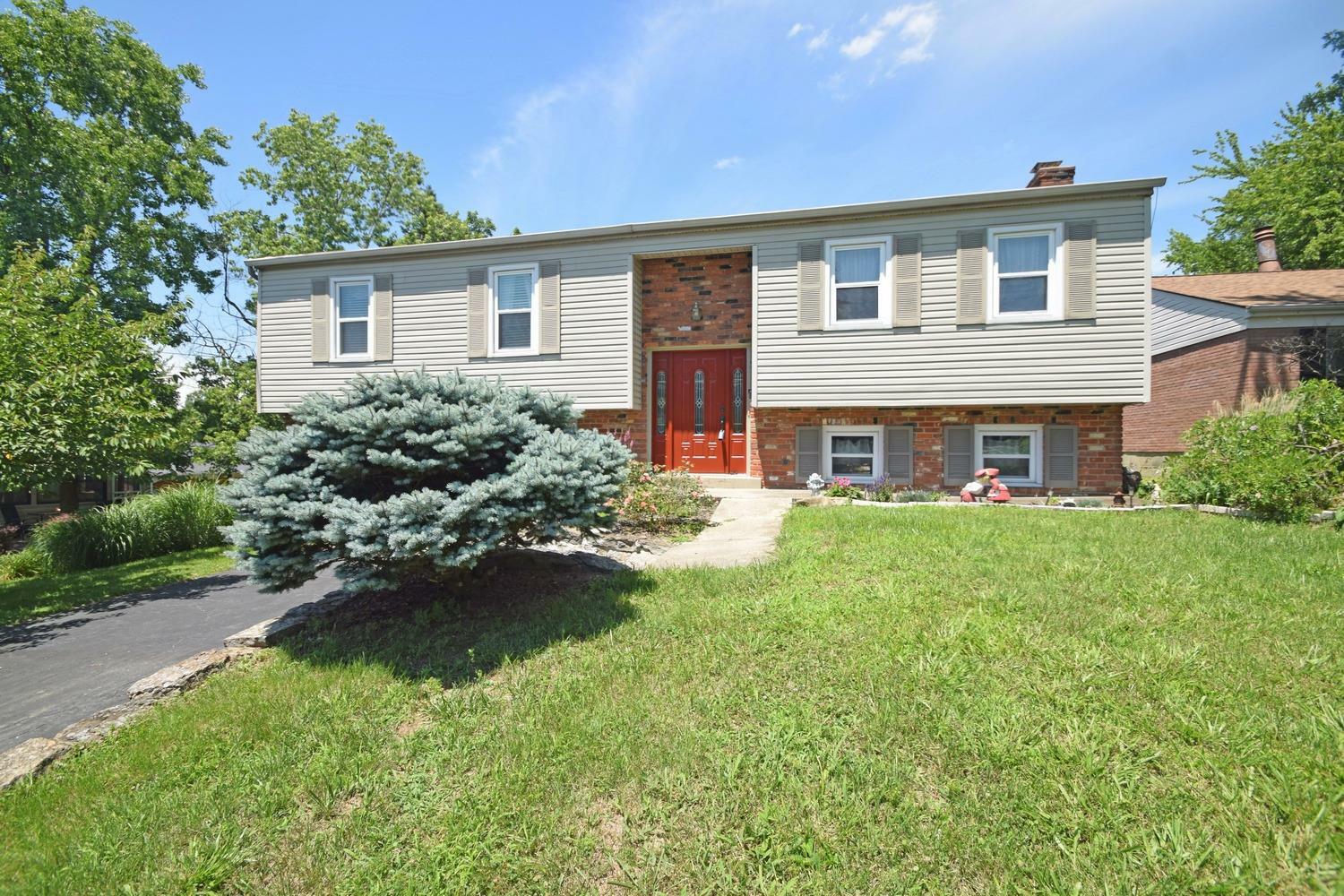 Property Photo:  1054 Eastland Terrace  OH 45230 