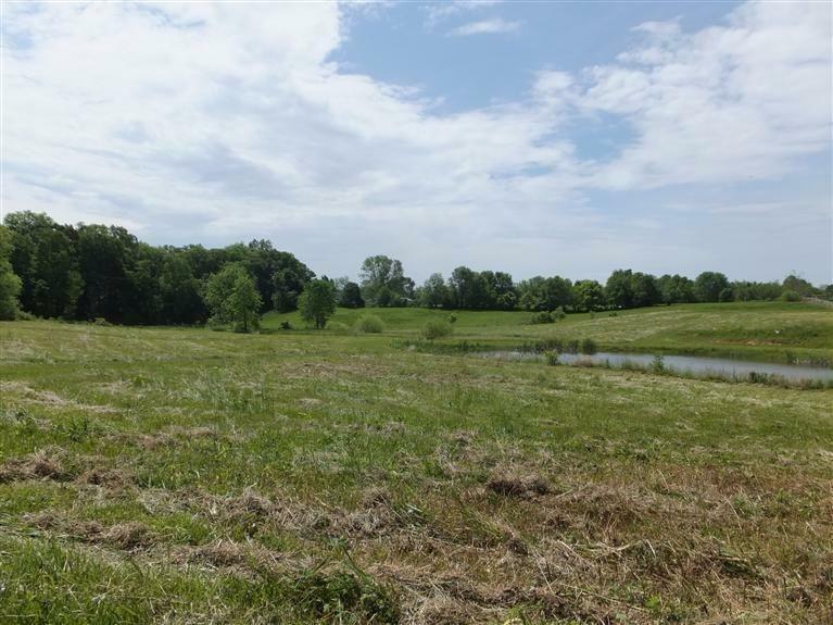 Property Photo: 29 Deer Run Dr IN 47060