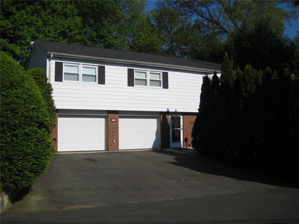 Property Photo:  10 Jay Lane  CT 06483 