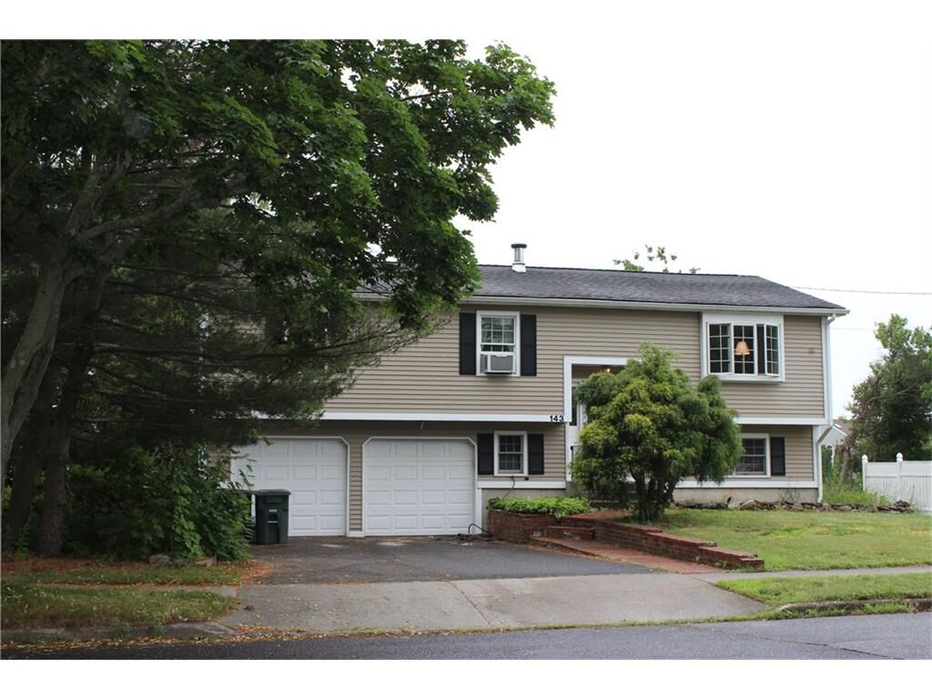 Property Photo:  143 Seabreeze Avenue  CT 06460 