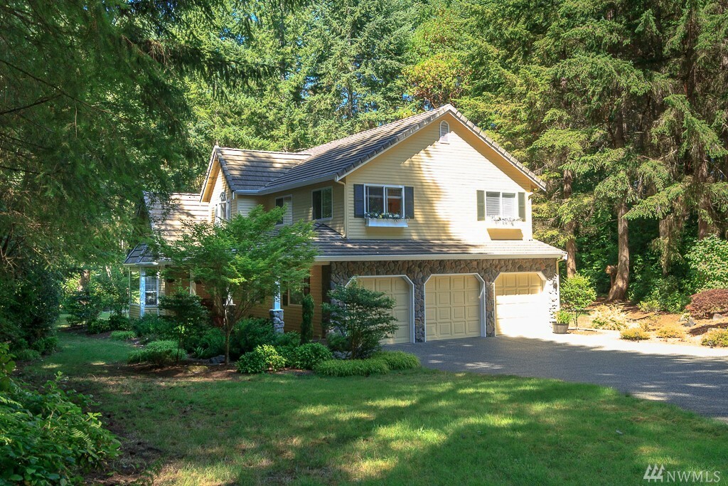 Property Photo:  3205 6th St NW  WA 98335 