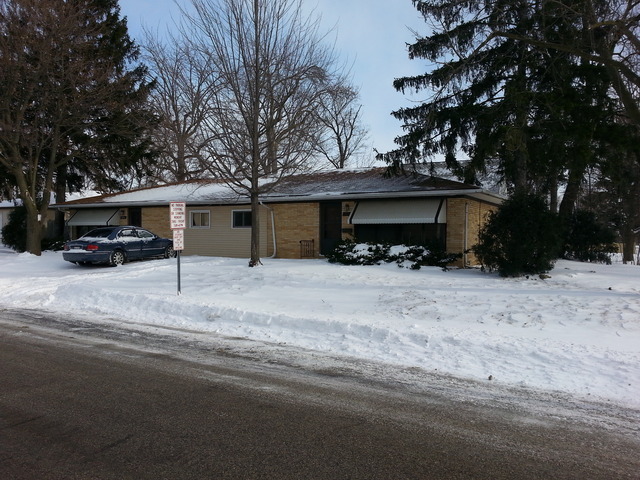 Property Photo:  302 Osage Street  IL 60084 