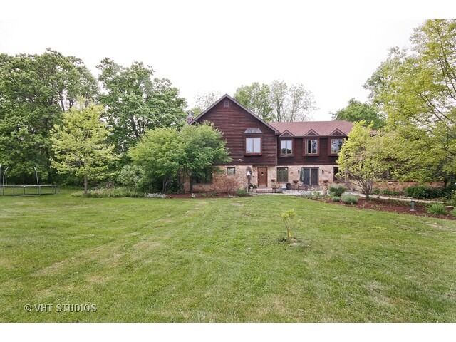 Property Photo:  275 Ashe Road  IL 60545 