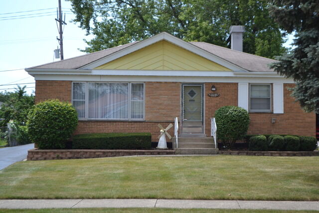 Property Photo:  11119 Shelley Street  IL 60154 