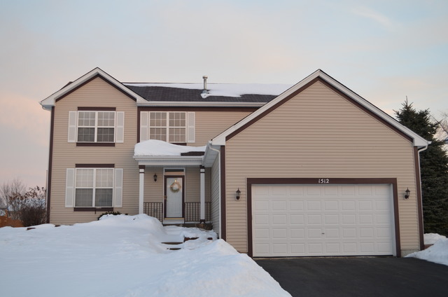 Property Photo: 1512 Comanche Drive IL 60490