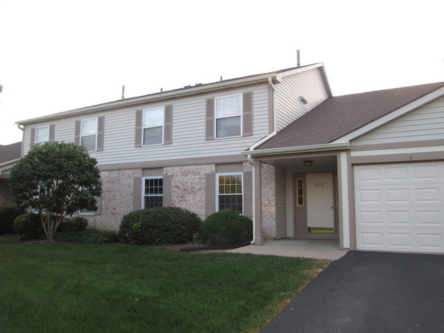 Property Photo: 235 Crestview Drive B IL 60084