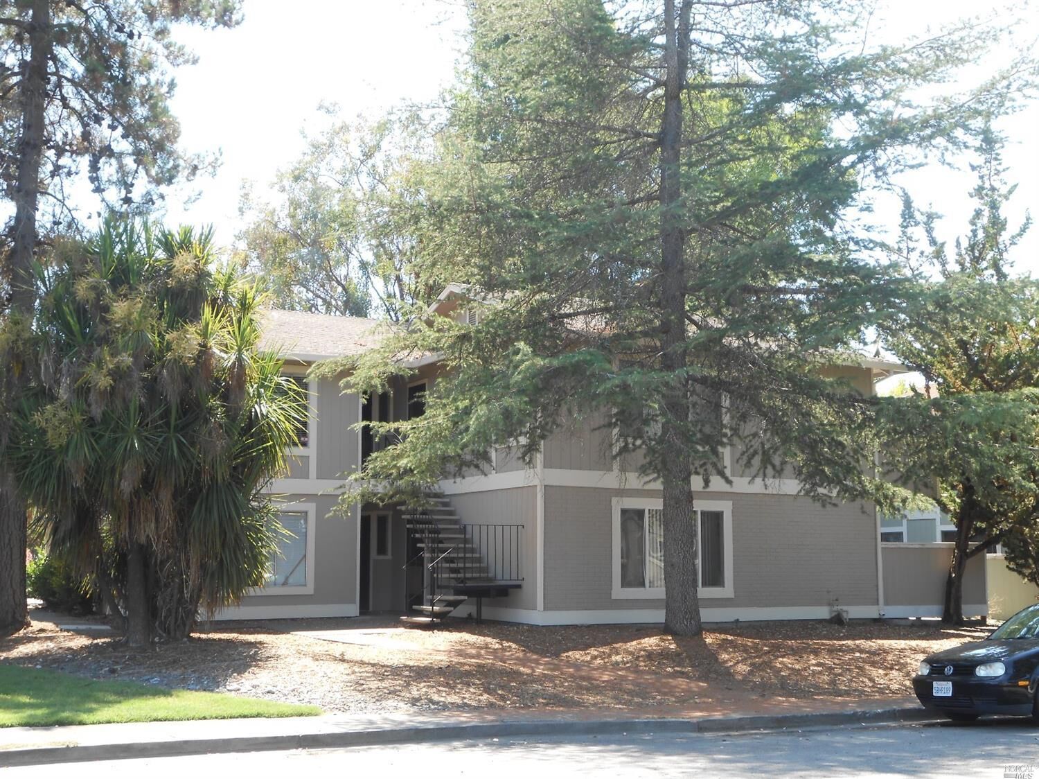Property Photo:  1019 Civic Center Drive  CA 94928 