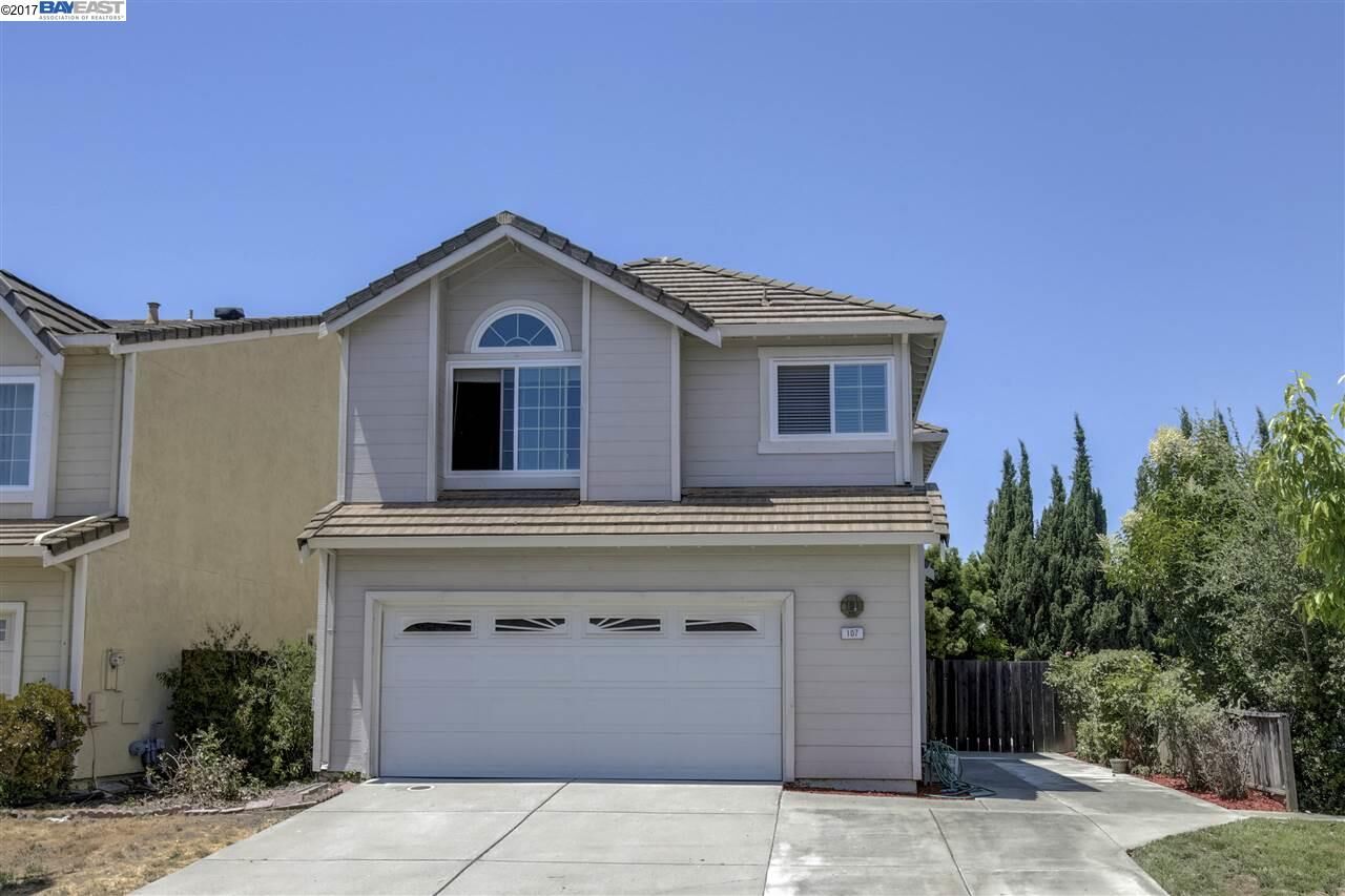 Property Photo:  107 Kerry Cmn  CA 94536 