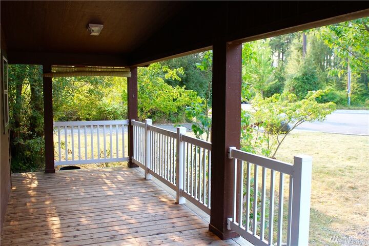 Property Photo:  1571 12th St  WA 98368 